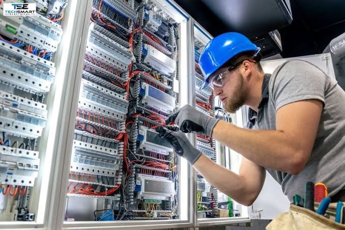 Professional Residential & Commercial Electrical Services in Maple Ridge
